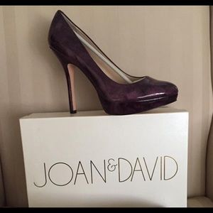 Joan & David FLIPP pump - brand new